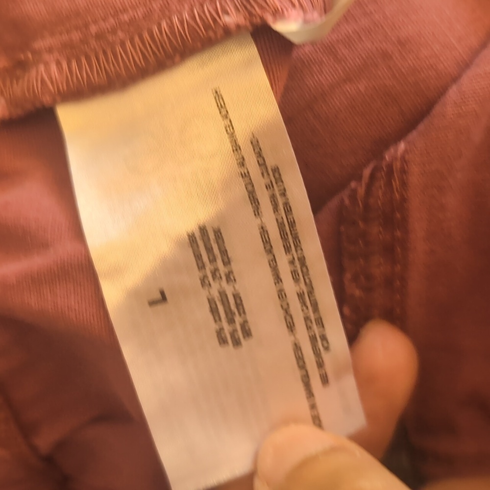 NWT Gloria Vanderbilt Utility Cargo Shorts Light Maroon Size Large | Stretch - Picture 13 of 16